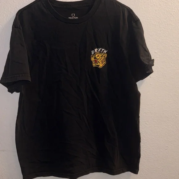 Brixton Black Tee with Yellow Tiger Chest Logo - Picture 1 of 4